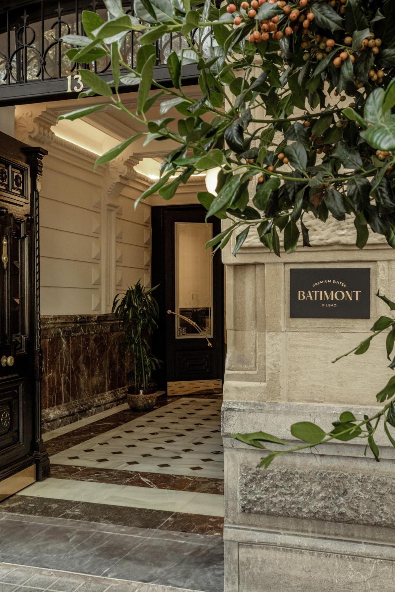Batimont Suites & Apartments Bilbao Exterior foto